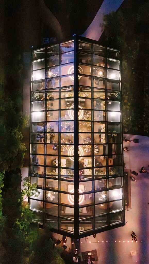 Glasshouse wedding venue in Tennessee