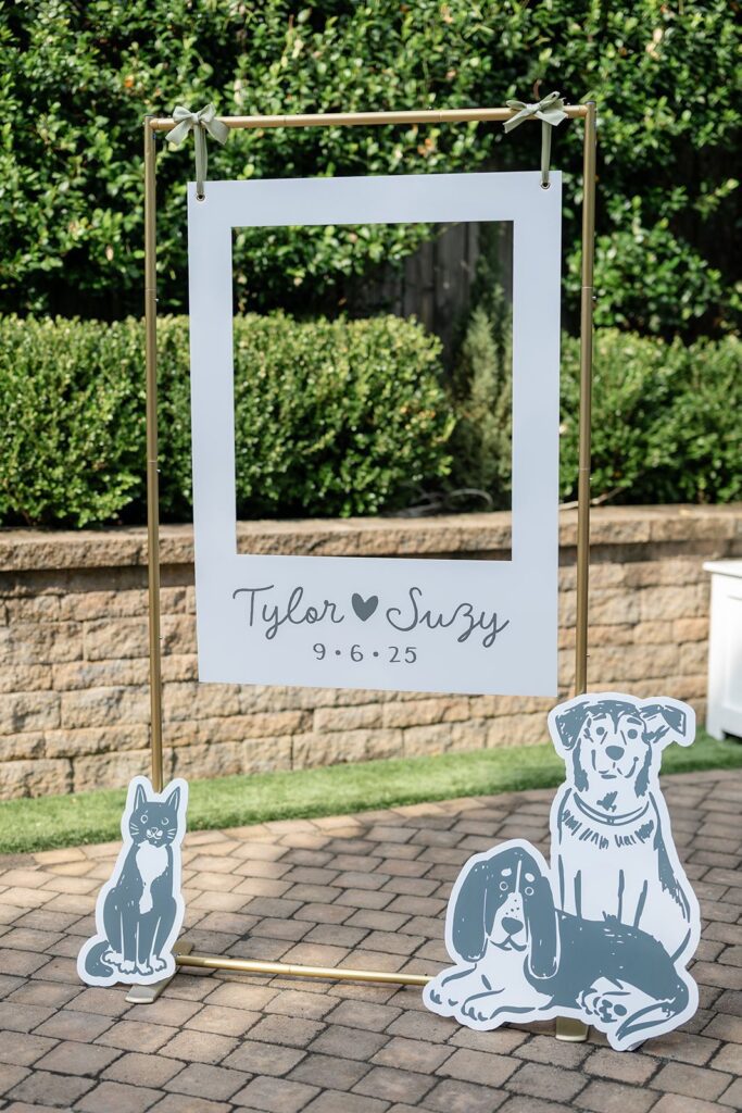 Doodle photo booth for guests