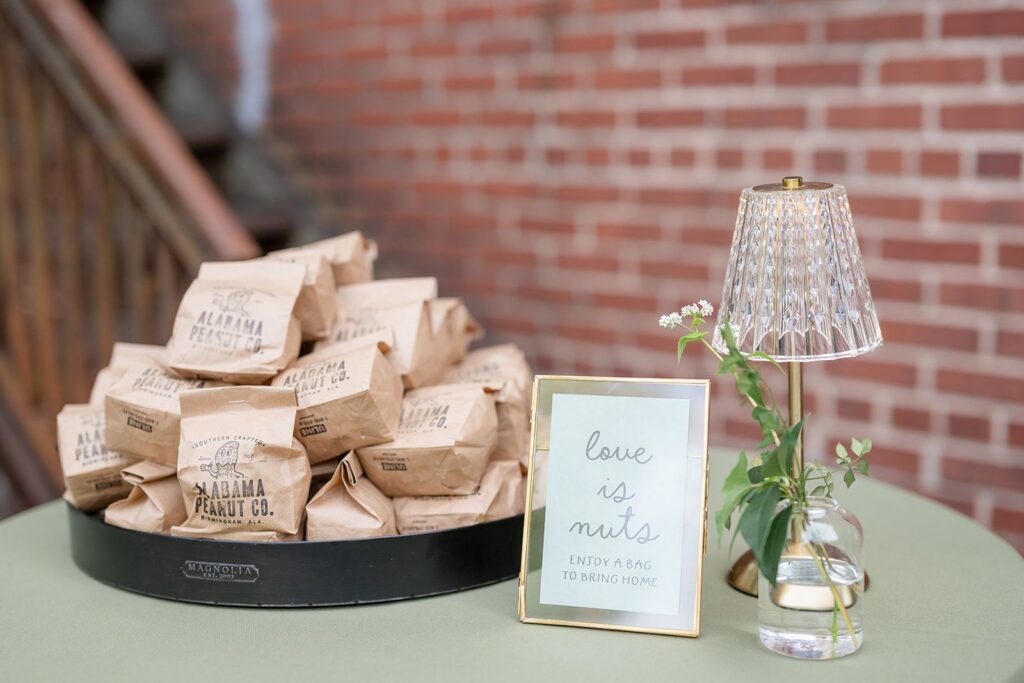 Peanuts for wedding favors