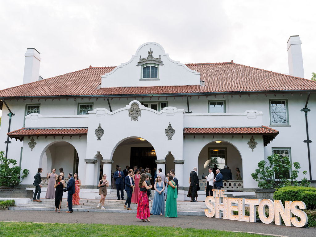 The front of Hill House in Durham for a wedding
